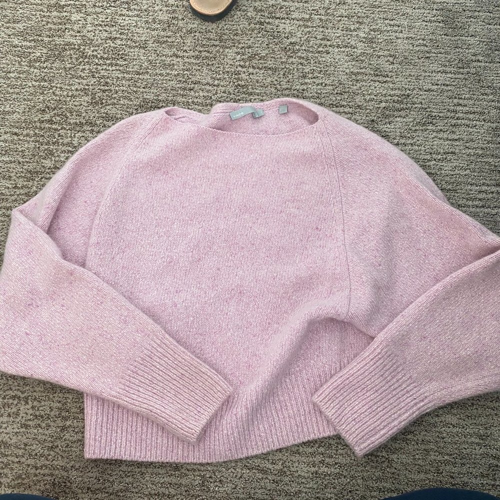 VINCE sweater brand new size large